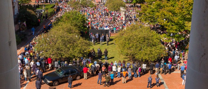 An estimated 3,600 people filled Lawyer's Mall in front of the Maryland State House and even spilled out onto the nearby streets to join with Franklin Graham for a time of prayer. So far, more than 210,000 people have attended the first 48 stops. Two prayer rallies remain: Richmond, Virginia, on Wednesday and Raleigh, North Carolina, on Thursday.