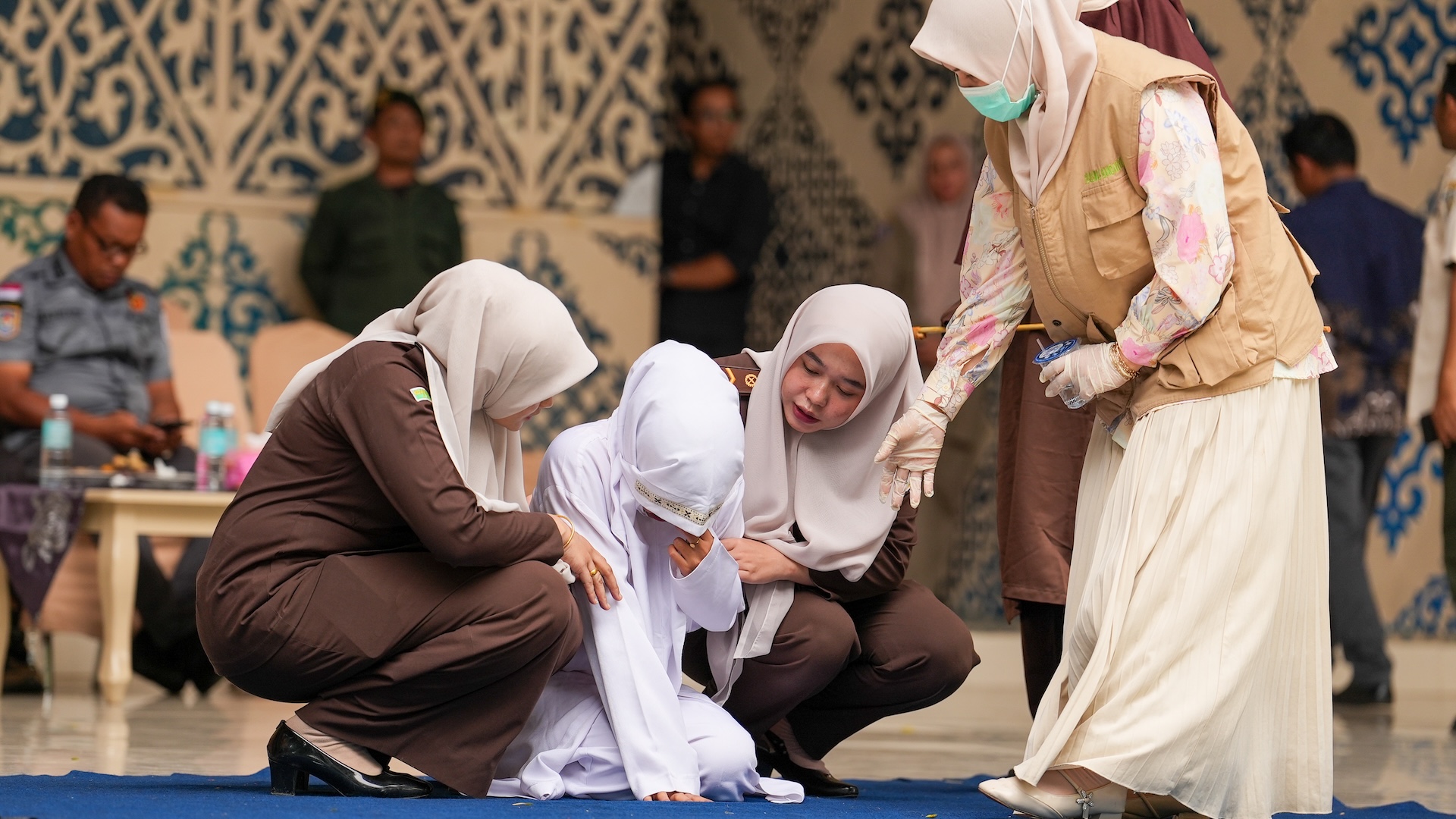 Young US Voters Have Surprisingly Favorable View of Sharia Law: Poll