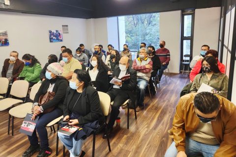 With face masks on, people attend the God’s Hope in Crisis training in Mexico City to learn how to reach out to friends and neighbors during times of suffering or crisis.