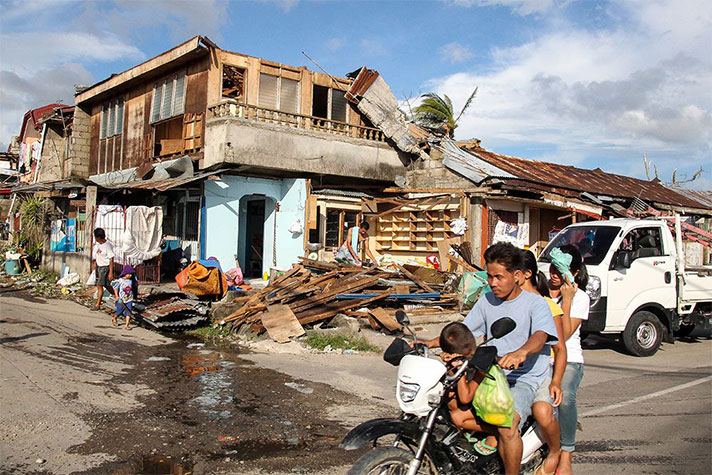 Pray for Philippines 'Desperate' after Typhoon