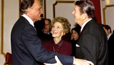 Billy Graham Trivia: What Singer Was Present as Billy Graham Prayed for President Ronald Reagan?