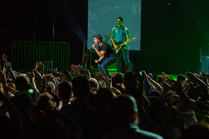 Tenth Avenue North ended the night with a set of high-energy worship. 