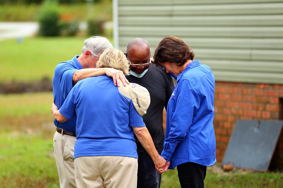 group praying