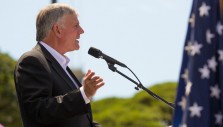 Franklin Graham Thanks N.C. Governor for Doing the Right Thing