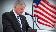 Hundreds Indicate Decisions for Christ After Praying with Franklin Graham Online