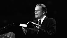 Billy Graham Teaches on the Cross of Christ
