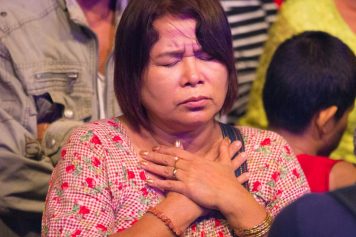 Myanmar churches are praising God for the tremendous response to the Yangon Love Joy Peace Festival with Franklin Graham. More than 170,000 people attended the 3-day event, with over 7,600 indicating decisions for Christ.