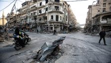 In Syria, Islamists Are Near but Jesus Is Nearer