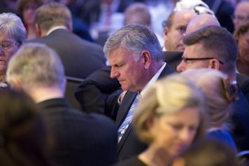 Franklin Graham at National Prayer breakfast 2017