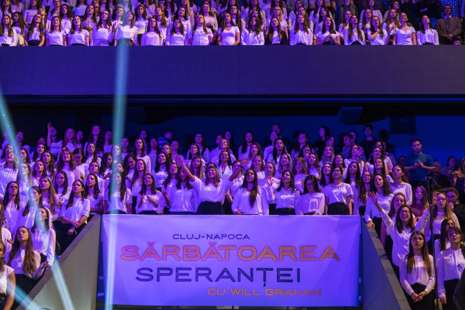 1,500-member choir