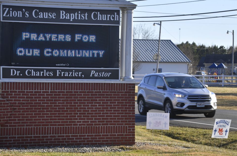 church sign offers encouragement to community
