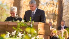 Billy Graham’s Body Laid to Rest, But Message of God’s Love Carries On