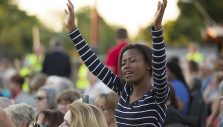 ‘This Is Such a Big Moment’: Youth Stand for Jesus During Fresno Stop