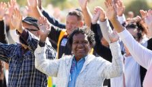 Hundreds Come Home to Christ in Australia’s Goldfields