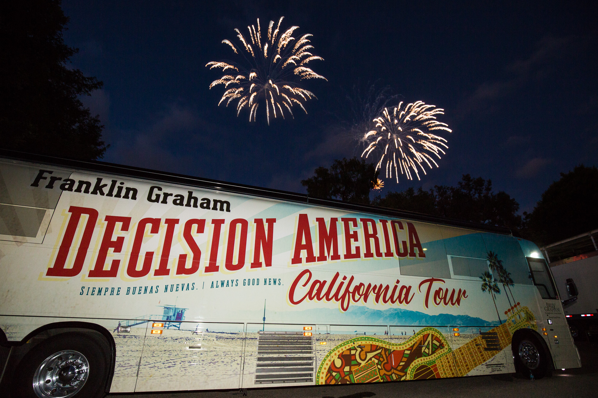 Decision California tour buses