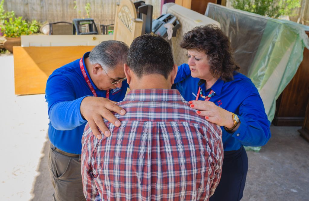 chaplains pray