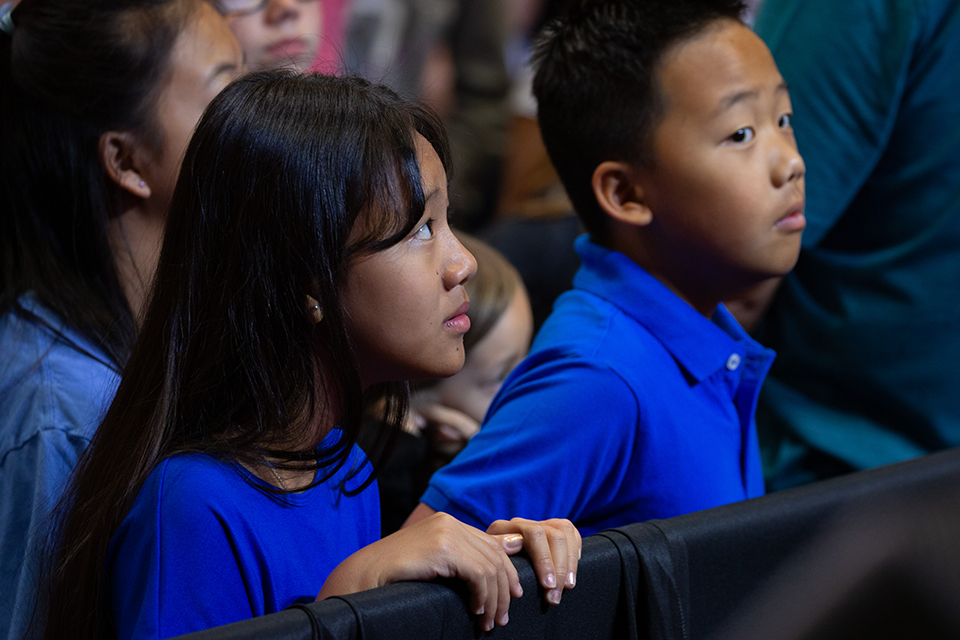 children listening