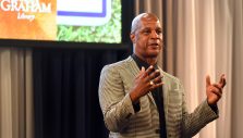 Darryl Strawberry Encourages Men, ‘Don’t Give Up’