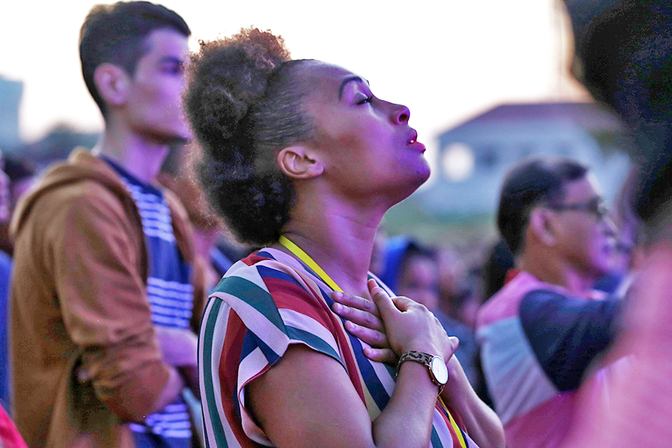 Virginnia, originally from the United Kingdom, looked forward to this evangelistic event since moving to Cambodia in September. “I speak to so many people about Jesus, and they don’t have any concept of the Gospel,” she said. “Seeing so many people hear the Gospel was overwhelming.”