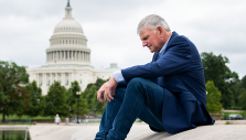 Franklin Graham Calls for Day of Prayer and Fasting