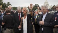 Anne Graham Lotz to a Nation in Crisis: ‘It’s Time to Look Up’