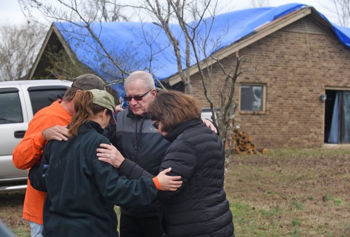 Franklin Graham Encourages Homeowners in Storm-Devastated Mississippi