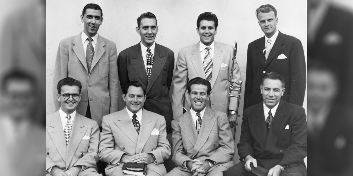 Graham-and-Teammates-1951 tw