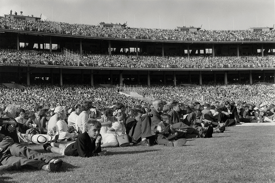 crowd at Melbourne Cricket Grounds