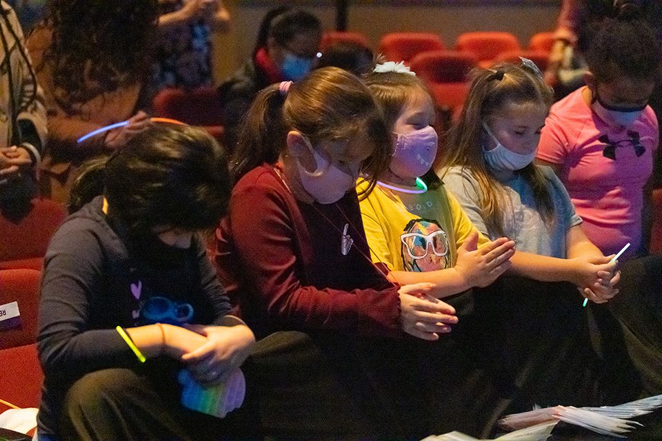 children listening at KidzFest