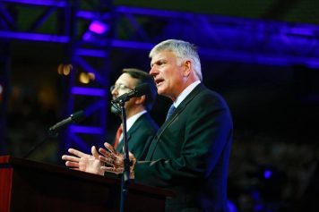 Franklin Graham preaching in Fortaleza