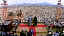 South Koreans Pray for US on Billy Graham Crusade Anniversary