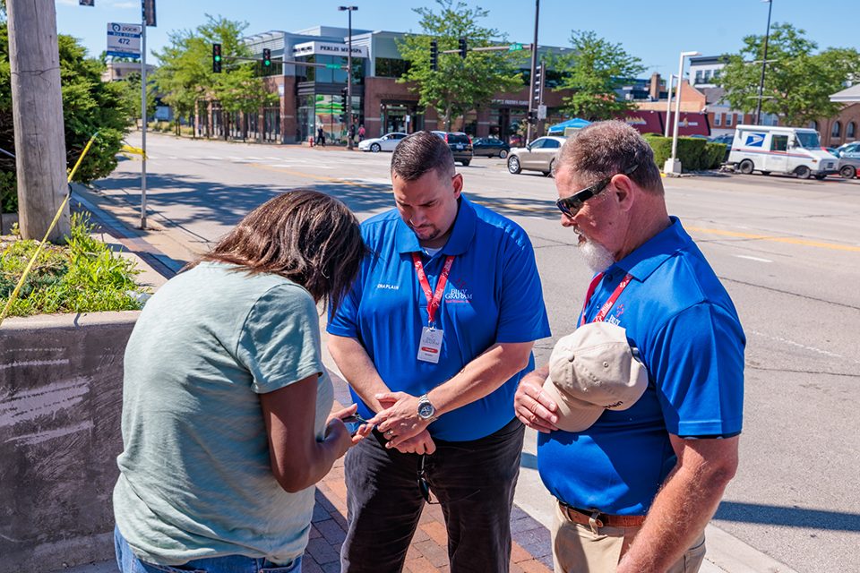 chaplains praying