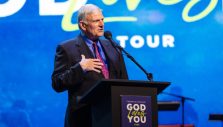 Franklin Graham’s God Loves You Tour Coming to Tidewater Region