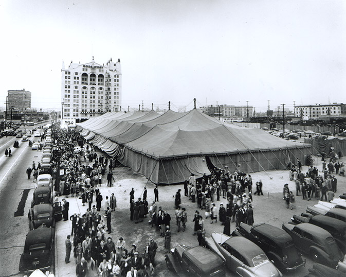 BG LA 1949 Street Scene-72dpi