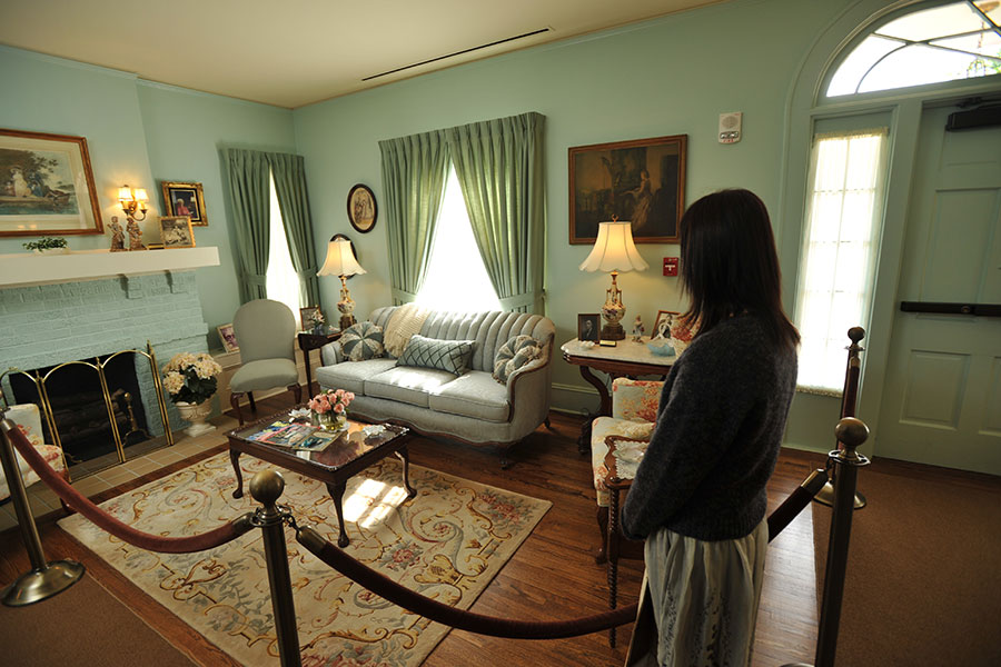 the living room in the Graham Family homeplace