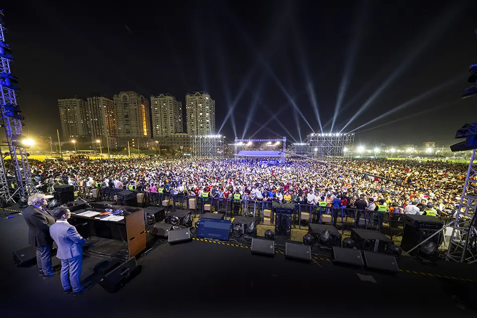 Crowd in Vietnam