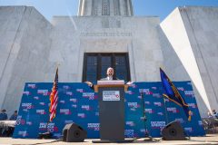 Salem, Oregon: Stop #30—Some 3,600 Oregon citizens gathered on the north steps of the capitol in Salem on June 28, 2016, as part of the Decision America Tour.