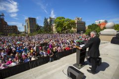 Boise, Idaho: Stop #34—Some 3,800 Idaho citizens gathered at the capitol’s Jefferson Street steps in Boise on Aug. 10, 2016, as part of the Decision America Tour.