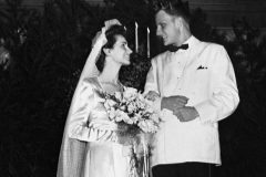 Billy Graham marries Ruth McCue Bell on Aug. 23, 1943; she died June 14, 2007, at age 87.
