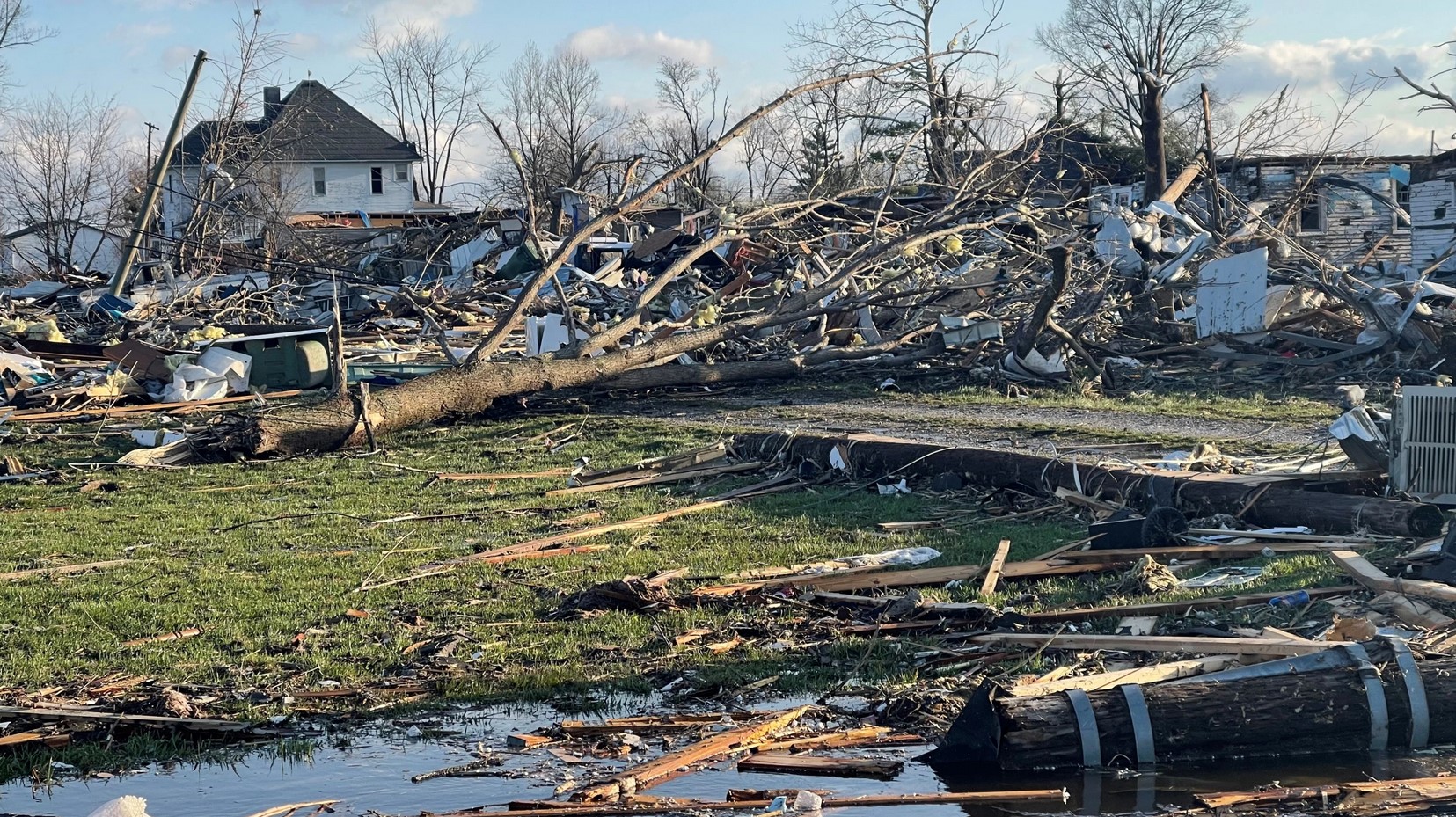 Billy Graham Rapid Response Team chaplains deploy to Tennessee, Indiana