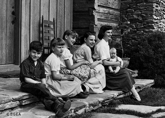 Ruth Bell Graham with children in 1958 Montreat
