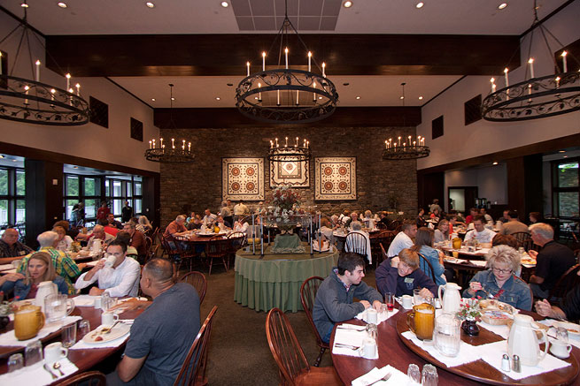 DiningRoom1